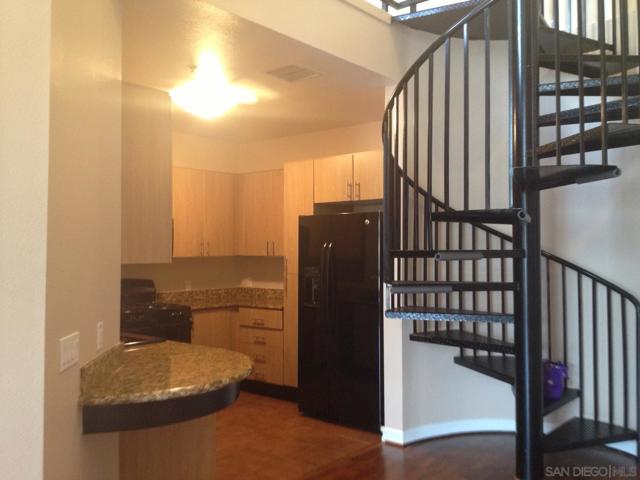 1465 C Street, San Diego CA: https://media.crmls.org/mediaz/6d0d714f-1ea3-4527-9c6e-9b3a46c184fa.jpg