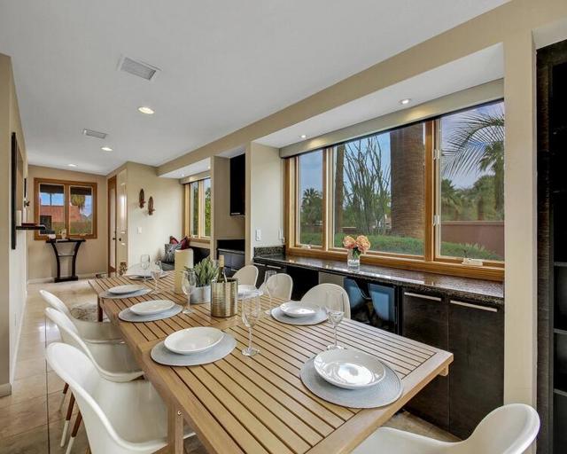 52883 Eisenhower Drive, La Quinta CA: https://media.crmls.org/mediaz/6d0db40d-8fd9-46b3-b31d-22b6acbca339.jpg