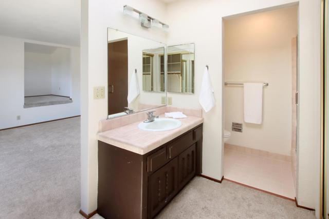 1079 Sumner Avenue, Aptos CA: https://media.crmls.org/mediaz/6d0ea12f-2d80-4b1d-a0b8-b82395583202.jpg