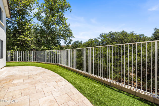 3206 Clarita Court, Thousand Oaks CA: https://media.crmls.org/mediaz/6d0ea2d1-436b-423d-9d2a-16d936126b48.jpg