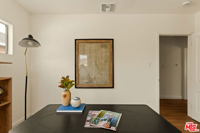 523 Simmons Avenue photo 24