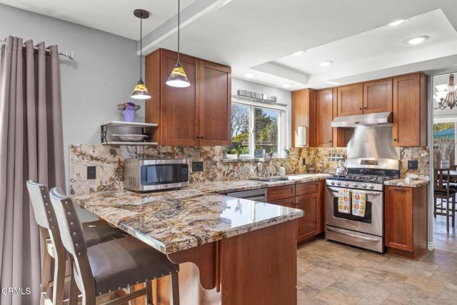 Detail Gallery Image 20 of 48 For 9542 Halifax St, Ventura,  CA 93004 - 5 Beds | 3 Baths