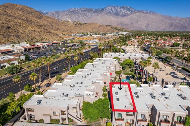 2601 S Broadmoor Drive, Palm Springs CA: https://media.crmls.org/mediaz/6d1034f0-5e6e-403b-84dd-e604f42f907d.jpg