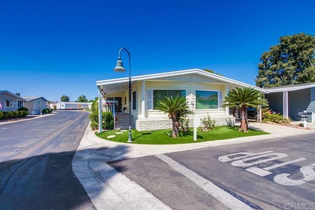 Detail Gallery Image 2 of 65 For 276 N El Camino Real #169,  Oceanside,  CA 92058 - 2 Beds | 2 Baths