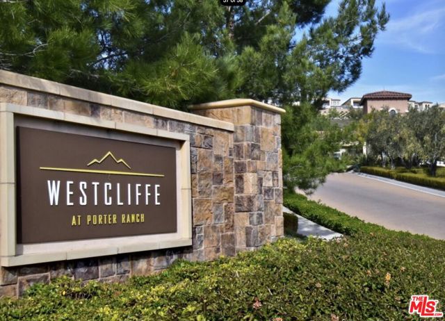 20115 W Galway Lane, Porter Ranch CA: https://media.crmls.org/mediaz/6d116f8a-c1d0-4da8-a1c1-9f2f73b6ac9f.jpg