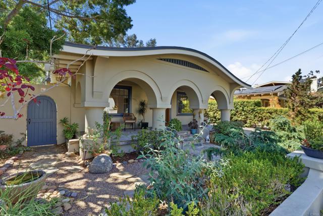 Detail Gallery Image 5 of 44 For 4262 Sierra Vista, San Diego,  CA 92103 - 2 Beds | 1/1 Baths