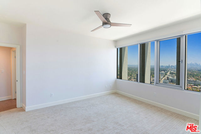 5670 Wilshire Boulevard, Los Angeles CA: https://media.crmls.org/mediaz/6d122012-594c-4766-8ea1-e4e3774b3483.jpg