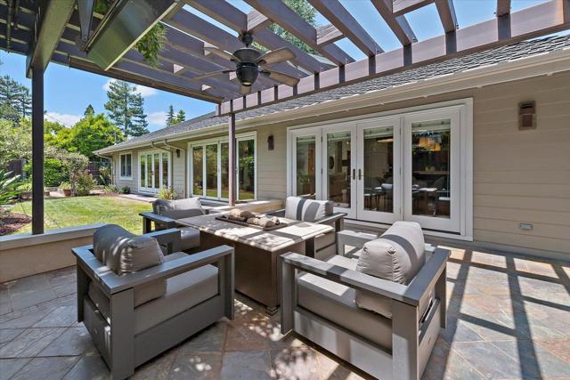 838 Cherrystone Drive, Los Gatos CA: https://media.crmls.org/mediaz/6d132ac9-8646-40d4-9d28-8487811edefc.jpg