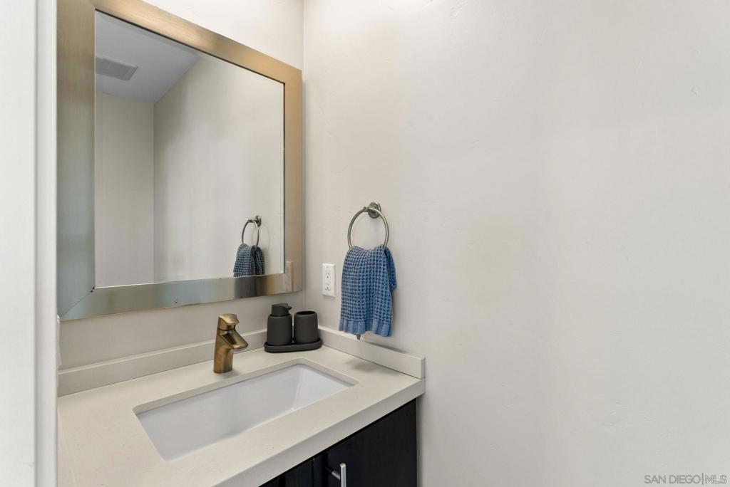 3952 Haines St - photo 14
