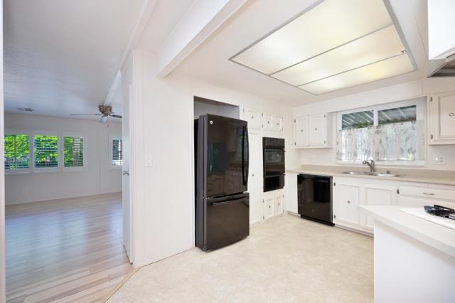 12339 Pepperwood, Auburn CA: https://media.crmls.org/mediaz/6d14ad8d-c858-462c-932b-451114d5ba9f.jpg