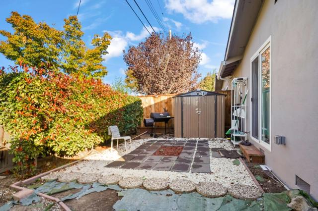 2421 Karen Drive, Santa Clara CA: https://media.crmls.org/mediaz/6d15715c-c120-46cd-9e97-3991b16209bb.jpg