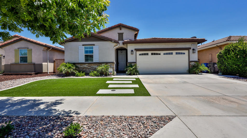 24649 Blue Feather Circle