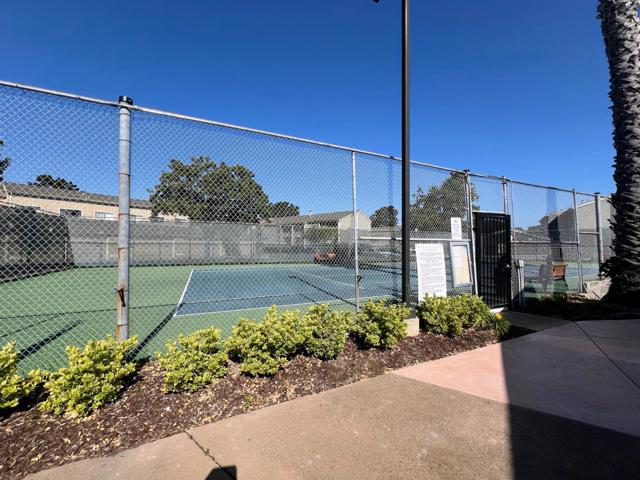 801 Ram Lane, Foster City CA: https://media.crmls.org/mediaz/6d15d26e-3970-42f2-96a8-10281fe64077.jpg