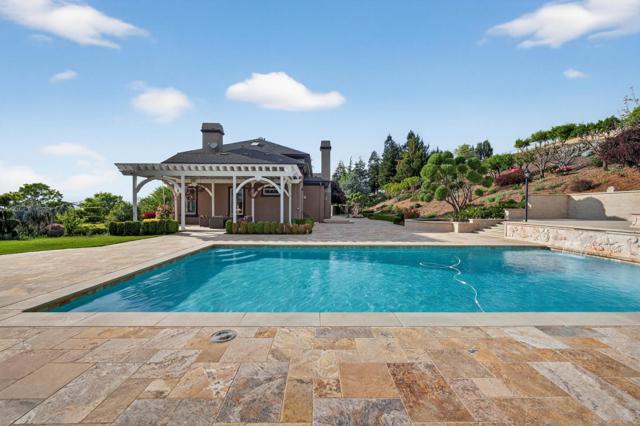 9540 Via Del Oro, Gilroy CA: https://media.crmls.org/mediaz/6d160c64-1fef-4e60-917a-280a114c1605.jpg