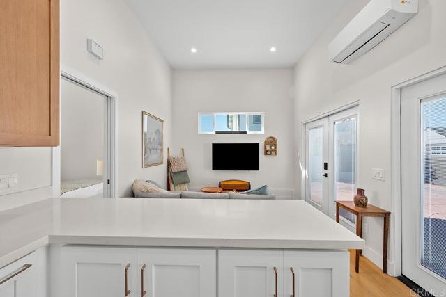 Detail Gallery Image 50 of 75 For 4404 Voltaire St, San Diego,  CA 92107 - 4 Beds | 3 Baths