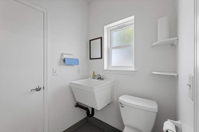 2340 Tennant Avenue, Morgan Hill CA: https://media.crmls.org/mediaz/6d17629b-763e-4ac8-95d4-3281aee832f6.jpg