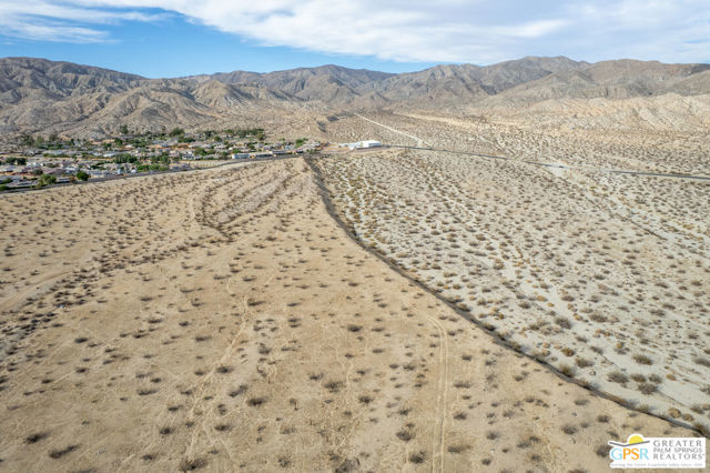 0 Long Canyon Road, Desert Hot Springs CA: https://media.crmls.org/mediaz/6d18db29-571b-4b12-a8c0-929c456690e1.jpg