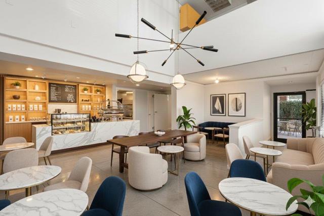 806 Edgehill Drive, Burlingame CA: https://media.crmls.org/mediaz/6d1a192d-2b74-4547-b1da-fc8c1442ade9.jpg