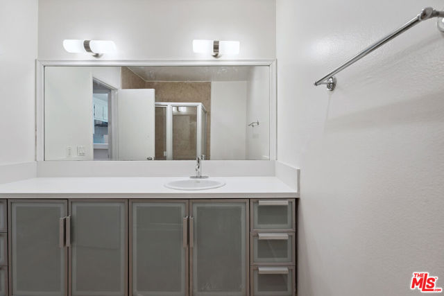 1250 S Beverly Glen Boulevard, Los Angeles CA: https://media.crmls.org/mediaz/6d1c95de-b552-4e05-952e-cb3c20559a2e.jpg