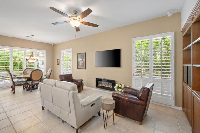 78467 Sterling Lane, Palm Desert CA: https://media.crmls.org/mediaz/6d1d7245-73ad-4d6b-bb66-164cce973d62.jpg