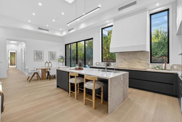 769 Allen Court, Palo Alto CA: https://media.crmls.org/mediaz/6d1d8571-d4b5-4458-a83f-edfa29162c80.jpg