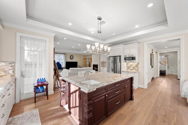 117 PANORAMA Way, Los Gatos CA: https://media.crmls.org/mediaz/6d1e374b-bb6a-4a1f-8cb8-dabea66957c5.jpg