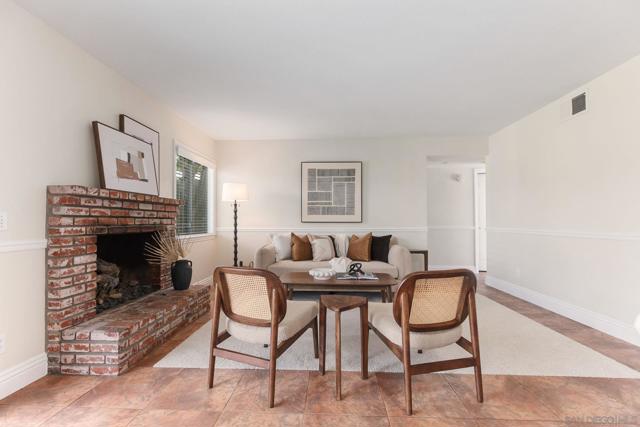 1405 McMahr Rd, San Marcos CA: https://media.crmls.org/mediaz/6d1e7b71-05ed-48cc-a4cf-69691a648037.jpg