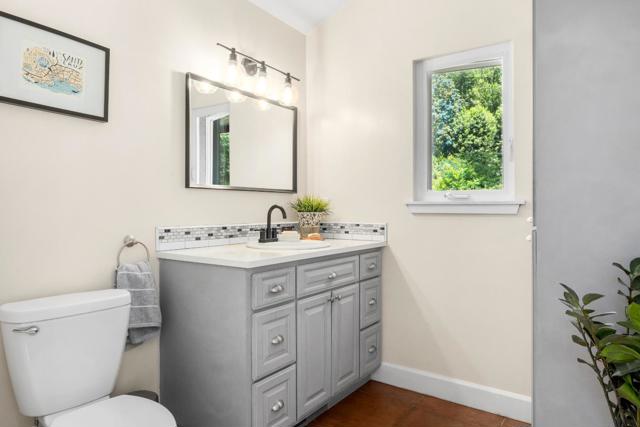 3714 Purling Brook, Soquel CA: https://media.crmls.org/mediaz/6d1e9f0e-3b53-446d-92c9-fa861f1d02b3.jpg