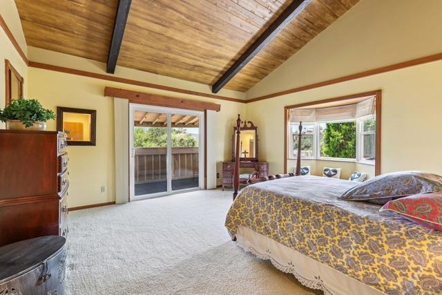 2807 Carlton Way, Fallbrook CA: https://media.crmls.org/mediaz/6d1eafba-8b65-4eca-a1bc-0a4db4f5313d.jpg