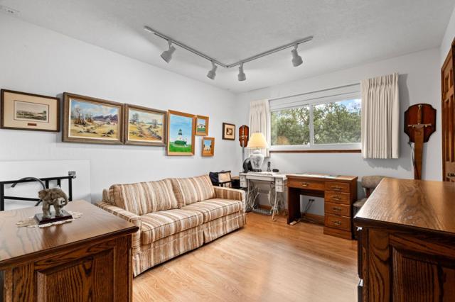 17370 Lakeview Drive, Morgan Hill CA: https://media.crmls.org/mediaz/6d1f2992-f1de-4035-b861-9ee31f68f931.jpg