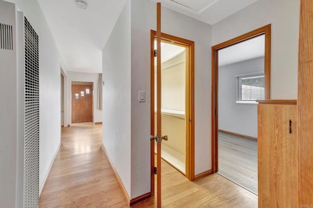 834 Oaklawn Ave A&B, Chula Vista CA: https://media.crmls.org/mediaz/6d1f2e58-b0cf-46a3-b748-a0d2d6843206.jpg