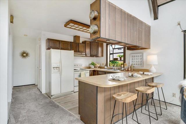 208 Brook Avenue, Santa Cruz CA: https://media.crmls.org/mediaz/6d1f415d-71b2-4cb9-b429-4f6a4ae2c30c.jpg