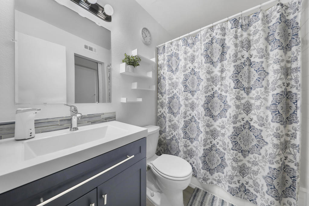 MLS #219135853DA image #17