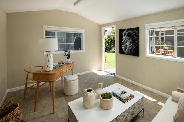 819 Laurel Avenue, Menlo Park CA: https://media.crmls.org/mediaz/6d20dee5-295c-4ad1-a75c-5cb6e93091b1.jpg