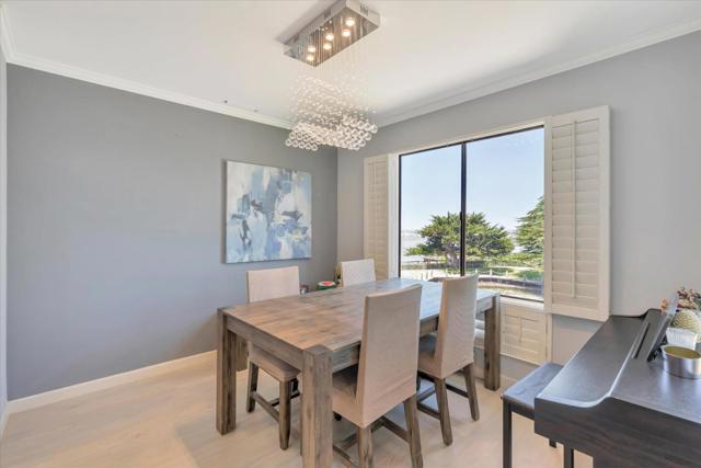 8 admiral, Emeryville CA: https://media.crmls.org/mediaz/6d2107e4-f99f-46e2-8169-248c9358545b.jpg