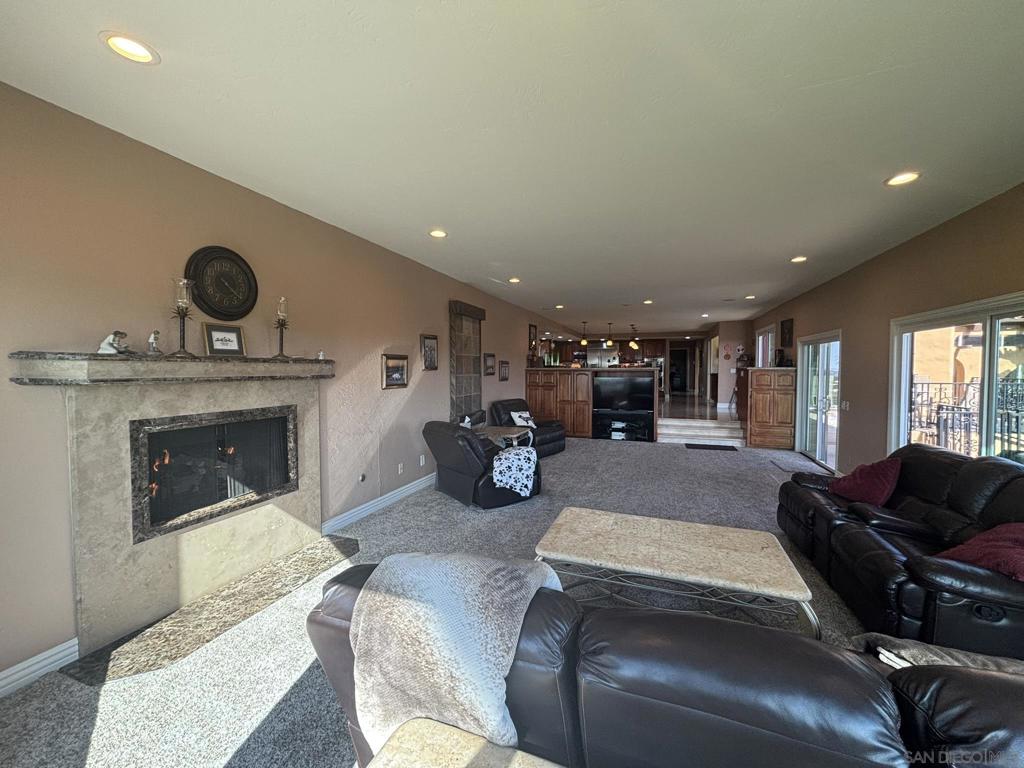 MLS #250017946SD img 37