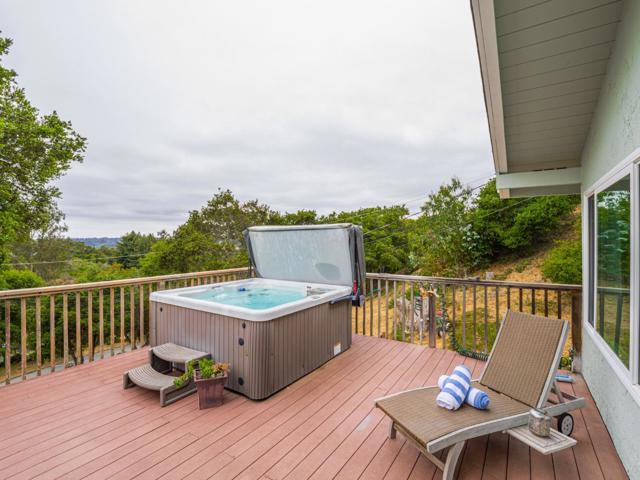 353 Allan Lane, Corralitos CA: https://media.crmls.org/mediaz/6d234e1c-ab79-4286-9740-3d6c98a218d6.jpg