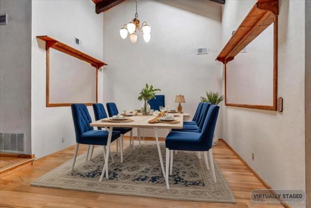24903 Oakana Rd, Ramona CA: https://media.crmls.org/mediaz/6d239768-078b-4f87-886d-8a4e420cc26f.jpg