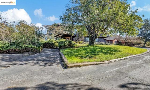 3120 E Vichy Ave., Napa CA: https://media.crmls.org/mediaz/6d23bd51-e552-43ac-b60d-4a19d4b785d0.jpg