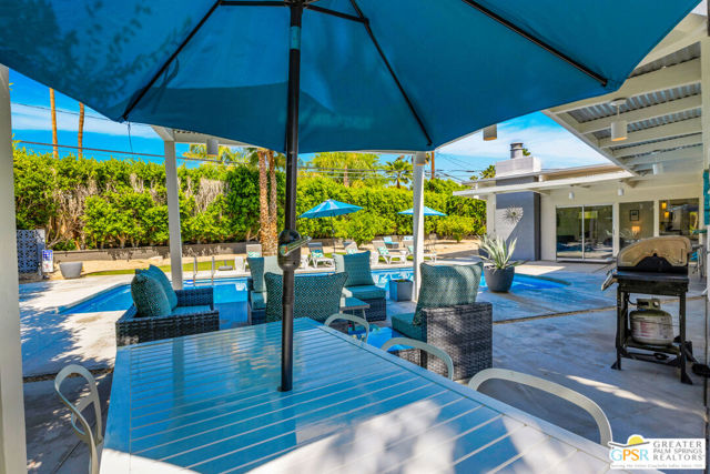 1841 N Berne Drive, Palm Springs CA: https://media.crmls.org/mediaz/6d249770-f373-4183-9c19-3e57432ca004.jpg