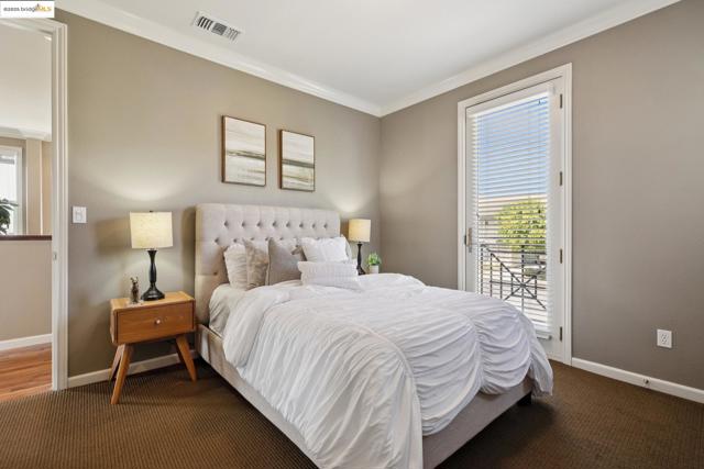 6686 Chalk Hill Ln, Vallejo CA: https://media.crmls.org/mediaz/6d24caa7-42cd-49e7-8553-1cd87363e177.jpg