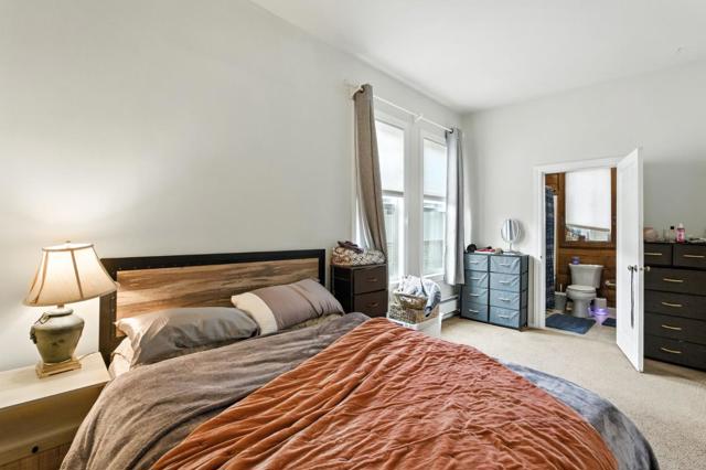 575 Myrtle Street, Half Moon Bay CA: https://media.crmls.org/mediaz/6d24f5f4-501b-4a51-88e3-6f1aa51d6fc8.jpg