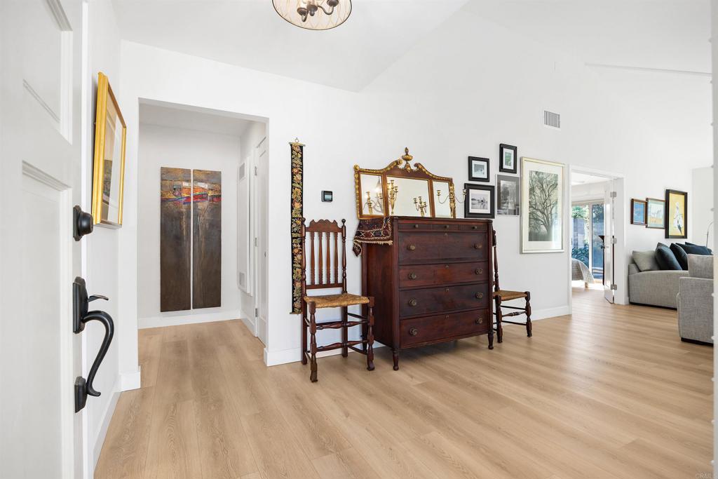 907 Wentworth Circle - photo 3
