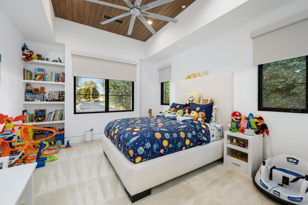 MLS #219132942DA image #23