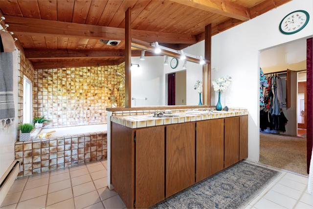 708 Ralston, Boulder Creek CA: https://media.crmls.org/mediaz/6d263d79-86de-4608-a2d9-8e7e0c27ee88.jpg