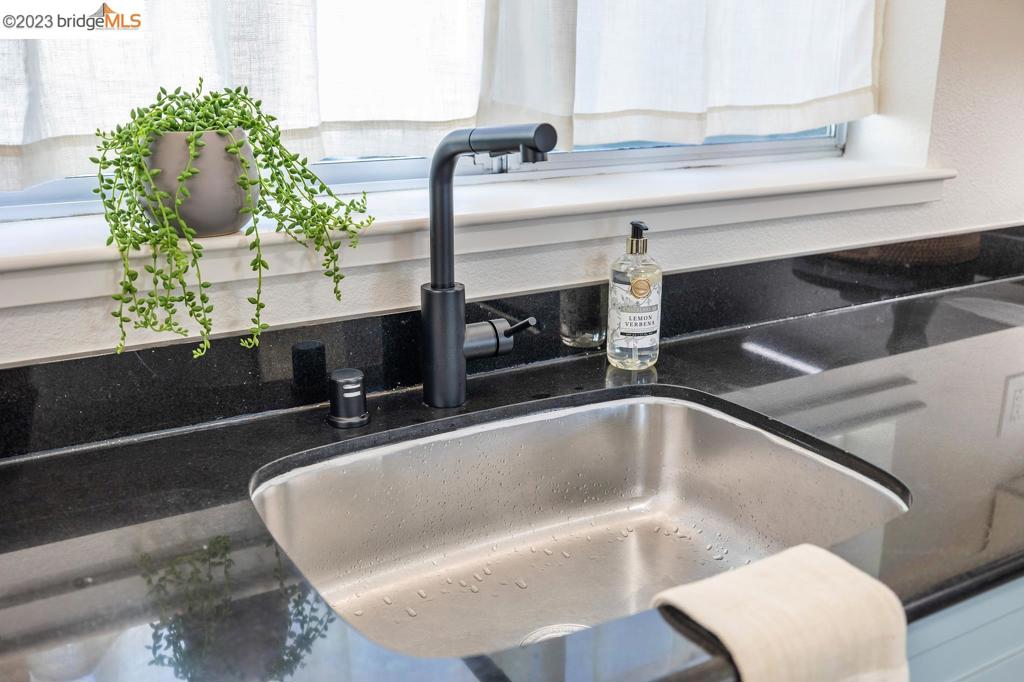 MLS #41039175 image #12