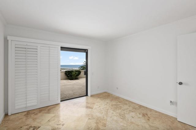 13208 Caminito Mar Villa, Del Mar CA: https://media.crmls.org/mediaz/6d269131-4bb0-4bd8-8c90-e4cf09bbd4db.jpg