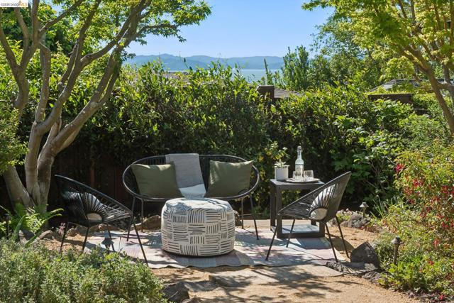 Image 56 of 60 For 938 San Benito Rd