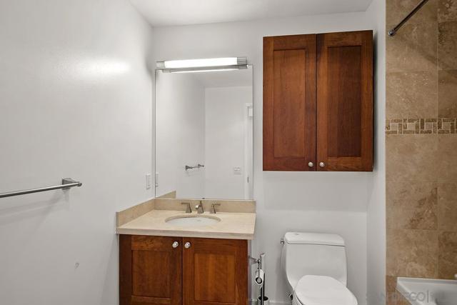 700 W E Street, San Diego CA: https://media.crmls.org/mediaz/6d28f8b6-2517-4a44-b341-70936ce8c3ab.jpg