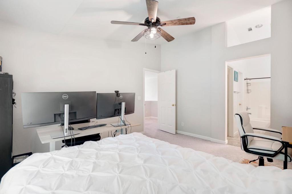 https://media.crmls.org/mediaz/6d2a24fd-a880-4051-959f-cd850d10627b.jpg?preset=X-Large